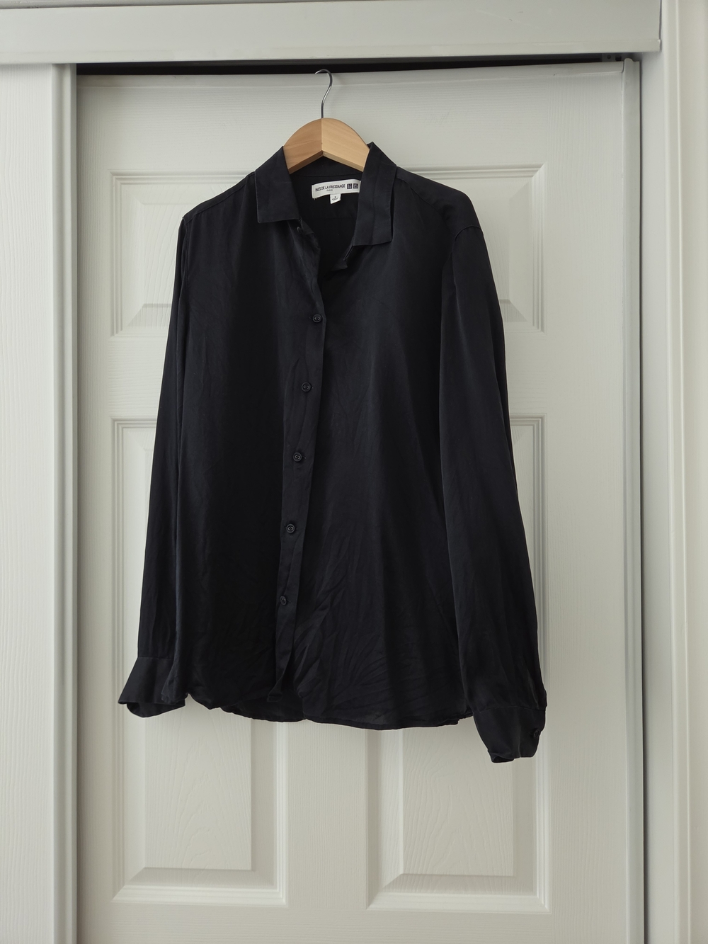 Uniqlo x Ines De La Fressange Black 100% SILK Button-Up Long Sleeve Shirt